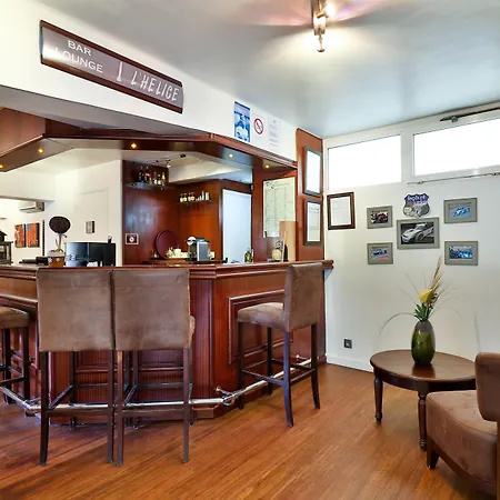 St Jean Hotel 3*