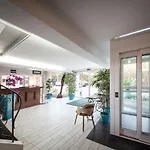 St Jean Hotel