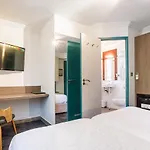 Hotel St Jean 3*