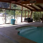 Hotel St Jean 3*