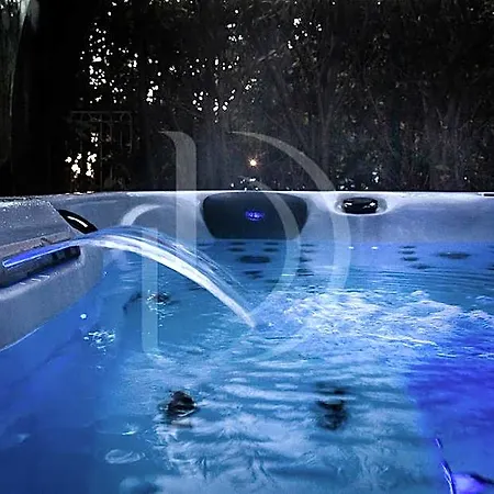 St Jean Hotel 3*